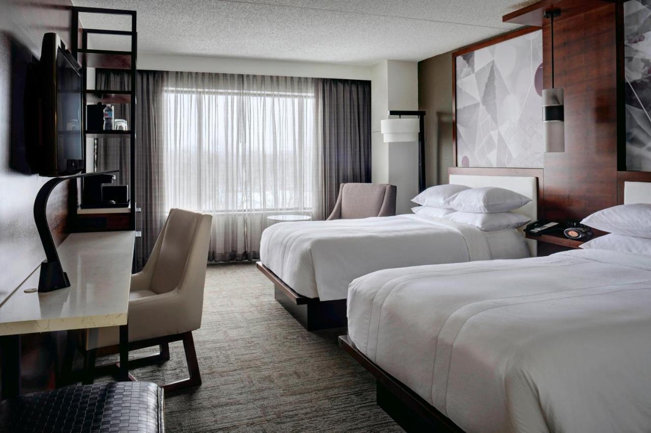 Marriott East Lansing At University Place Eksteriør billede