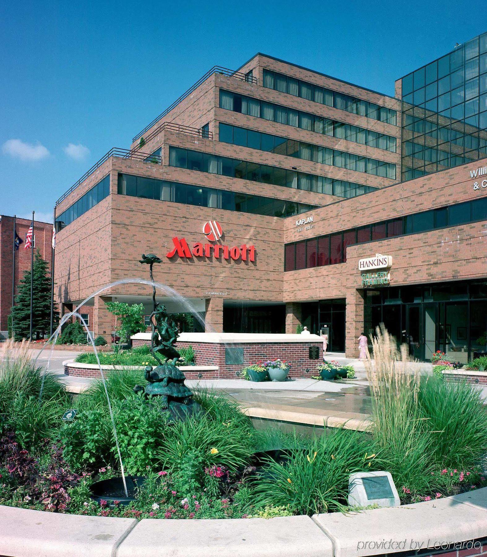 Marriott East Lansing At University Place Eksteriør billede